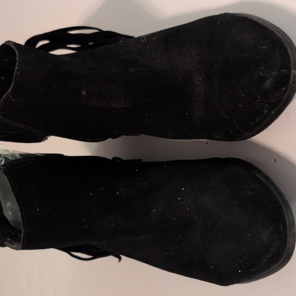 Coconuts by Matisse Black Ankle Boots With Fringe 7M